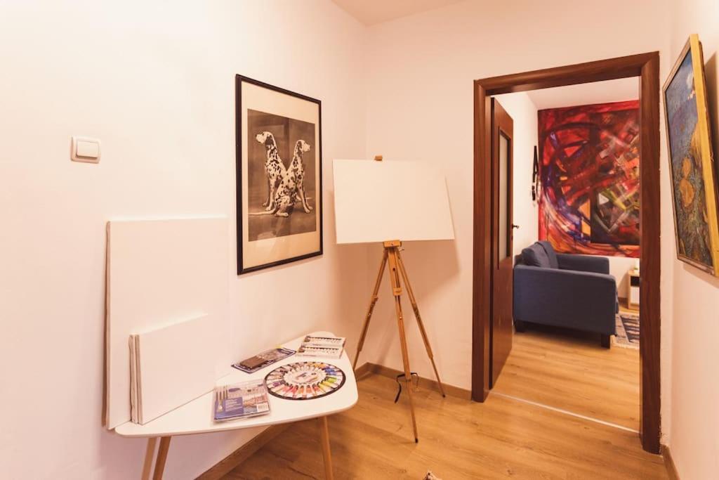 Art Studio Myslym Shyri 地拉那 外观 照片